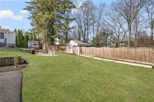 9 Heath St, Johnston, RI 02919 - Photo 37