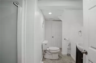 9 Heath St, Johnston, RI 02919 - Photo 31