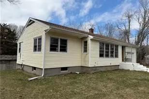 21 Nichols Ln, Westerly, RI 02891 - Photo 1