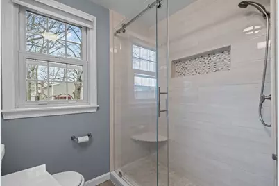 111 Verndale Street, Warwick, RI 02889 - Photo 23