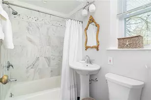 9 Red Cross Terrace, Newport, RI 02840 - Photo 19