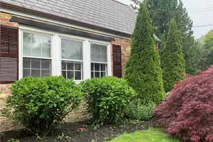 9 Red Cross Terrace, Newport, RI 02840 - Photo 1