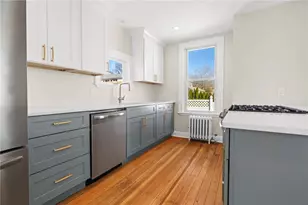 54 E Earle St, Cumberland, RI 02864 - Photo 17