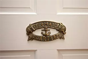 105 John St, Newport, RI 02840 - Photo 17