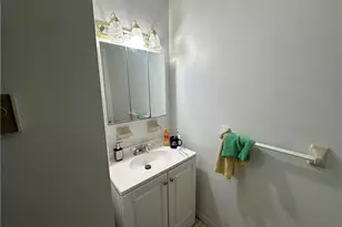 200 Manville Hill Rd, Cumberland, RI 02864 - Photo 5