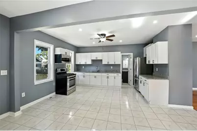 32 Carver Street, Pawtucket, RI 02860 - Photo 19