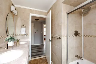 185 Parkside Avenue, Pawtucket, RI 02861 - Photo 13