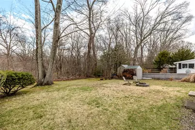 185 Parkside Avenue, Pawtucket, RI 02861 - Photo 19