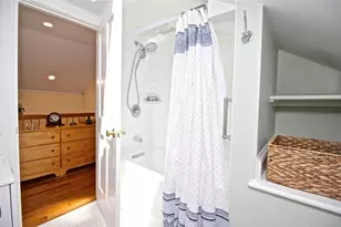 105 John St, Newport, RI 02840 - Photo 13