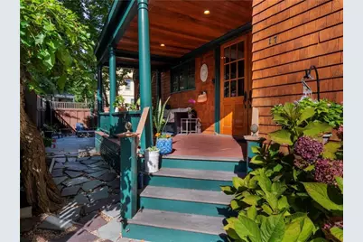 17 Lincoln Street, Newport, RI 02840 - Photo 19