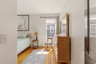 17 Lincoln St, Newport, RI 02840 - Photo 23
