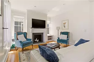 17 Lincoln St, Newport, RI 02840 - Photo 9