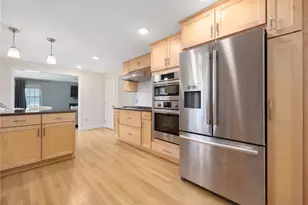 9 Lamson Rd, Barrington, RI 02806 - Photo 9