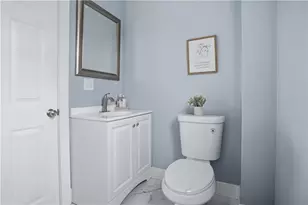 188 Greene Ln, Middletown, RI 02842 - Photo 11