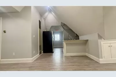 209 Cottage Street #3, Pawtucket, RI 02860 - Photo 9