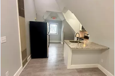 209 Cottage Street #3, Pawtucket, RI 02860 - Photo 7