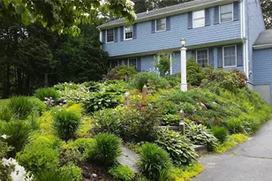 257 Beacon Dr, North Kingstown, RI 02852 - Photo 3