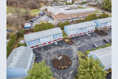 4 Smithfield Road #25, North Providence, RI 02904 - Photo 3