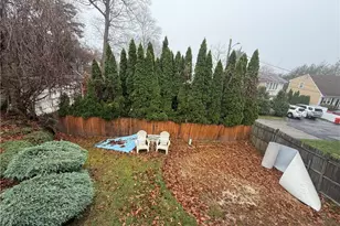 15 Watkins Ave, Cranston, RI 02920 - Photo 9