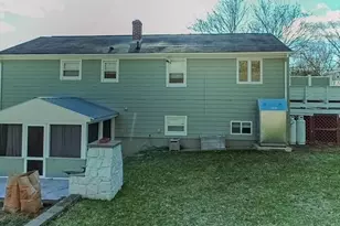 27 Grandview Dr, West Warwick, RI 02893 - Photo 31