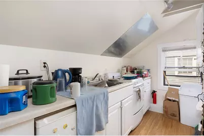 407 Benefit Street, Providence, RI 02903 - Photo 15