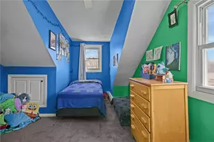 85 Vermont St, Cranston, RI 02920 - Photo 27