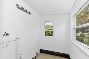 183 1st Ave, East Greenwich, RI 02818 - Photo 11