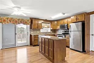 5 Luther Ave, East Providence, RI 02914 - Photo 7