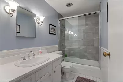 401 Bellevue Avenue #303, Newport, RI 02840 - Photo 11