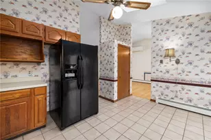 285 Randall Ave, Warwick, RI 02889 - Photo 11