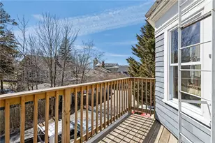 76 Locust St, Providence, RI 02906 - Photo 19