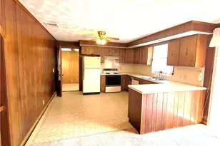 34 Cross St, Lincoln, RI 02838 - Photo 5