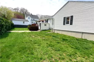 34 Cross St, Lincoln, RI 02838 - Photo 25