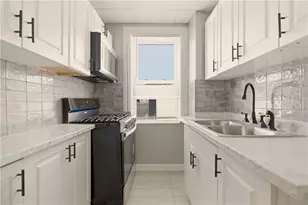 87 Gallup St, Providence, RI 02905 - Photo 11