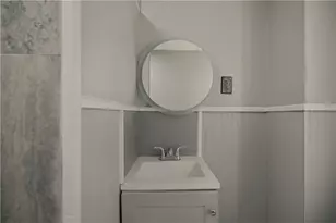 87 Gallup St, Providence, RI 02905 - Photo 17