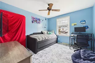 11 Meadow St, Pawtucket, RI 02860 - Photo 11