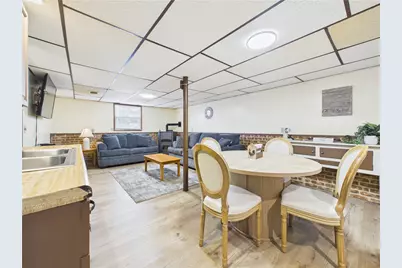 11 Meadow Street, Pawtucket, RI 02860 - Photo 17