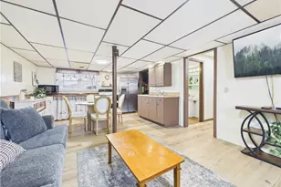 11 Meadow St, Pawtucket, RI 02860 - Photo 15