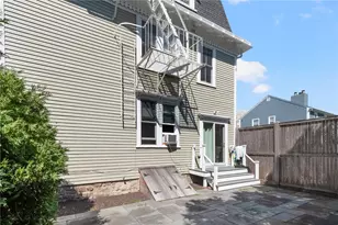 109 Church St, Newport, RI 02840 - Photo 23