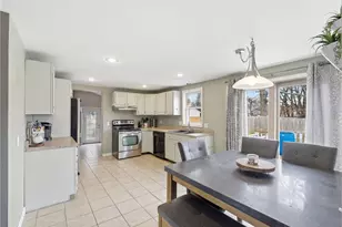 80 Coventry Dr, Coventry, RI 02816 - Photo 3