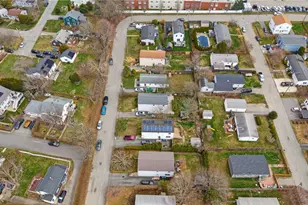 22 Connecticut Ave, Middletown, RI 02842 - Photo 33