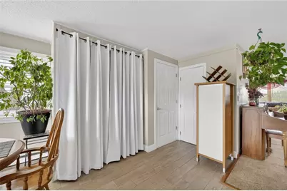 22 Connecticut Avenue, Middletown, RI 02842 - Photo 13