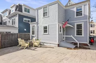 43 Howard St, Newport, RI 02840 - Photo 5