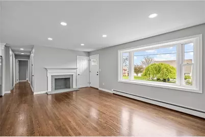 51 Arrowhead Lane, Portsmouth, RI 02871 - Photo 5