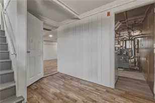 47 Knollwood Ave, Cranston, RI 02910 - Photo 39