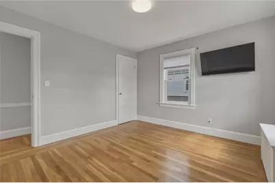 47 Knollwood Avenue, Cranston, RI 02910 - Photo 37