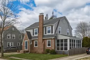 47 Knollwood Ave, Cranston, RI 02910 - Photo 3