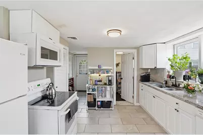 190 Pinnery Avenue, Warwick, RI 02886 - Photo 11