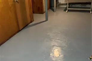 31 Elmcrest Ave, Providence, RI 02908 - Photo 45