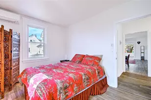 539 Lloyd Ave, Providence, RI 02906 - Photo 25